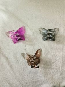 Korean Butterfly Crystal Clutchers/Hair Claws