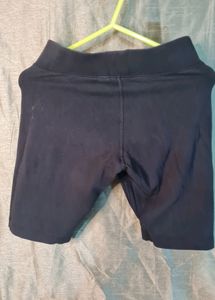 Black Nike shorts