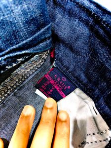 This Is A Casual Jeans New nd Stalish Fashion.