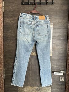 High WAISt Mom Jeans