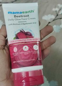 Mamaearth Beetroot Daily Glow Face Crean
