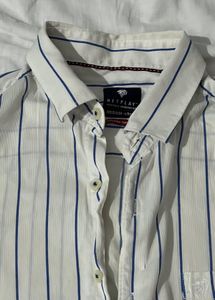 NETPLAY White Stripted Shirt