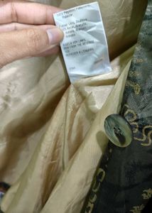 Stylish Patterned Blazer