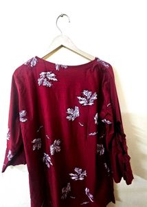 2 XL Maroon Leaf Print Top