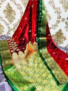 🤩Heavy Look Banarasi Pattu Saare