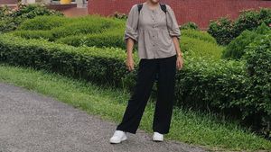 Korean Black Trouser For Women