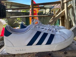 Adidas Court 2.0
