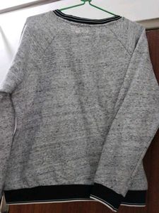 Paris Graphic Sweatshirt