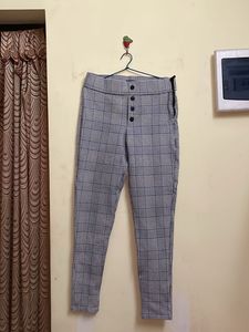 Checked Slim fit formal trousers | Rio | size S