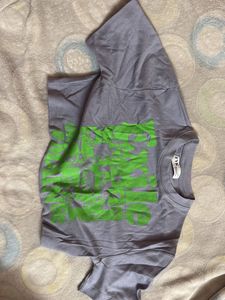 Gray Graphic Print T-Shirt