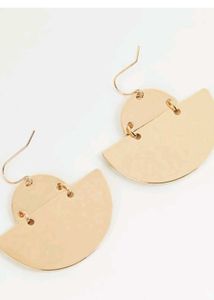 Max - Elegant Half-Moon Earrings