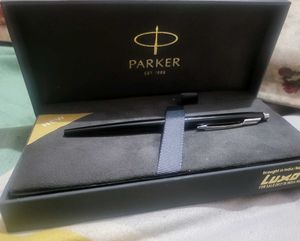 Parker Pen with box