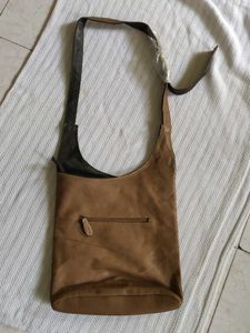 YOUNG SPIRIT SHOULDER BAG