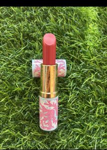 Estee Lauder Lipstick