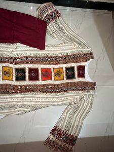 Exhibition Pc Suit