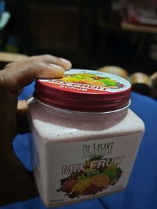 Dr. Sasaki Mix Fruit Scrub