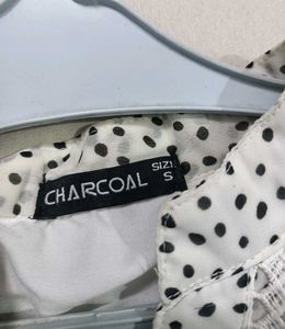 Aesthetic Polka Dot Ruffle Top✨