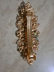 Model Hair Pin