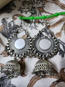 Jhumkas