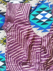 Printed Sarii With Blouse