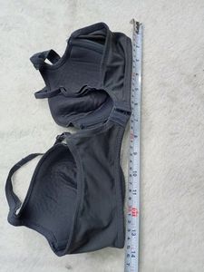 36 Hot Bra