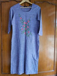 Handloom Embroidered Kurti