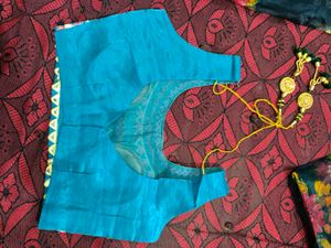 Floral Print Saree with Embroidered Blouse