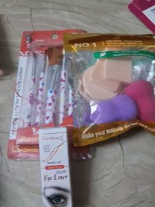 Makeup Brush &amp; Sponge Set