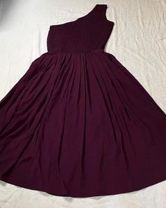 One-shoulder Burgundy Chiffon Long Bridesmaid Dress online .!