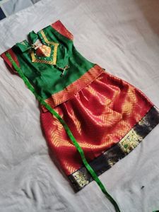 Girl's Indian Dress - Pattu Langa