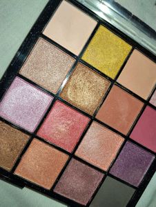 HILARY RHODA perfection eyeshadow PALLETE