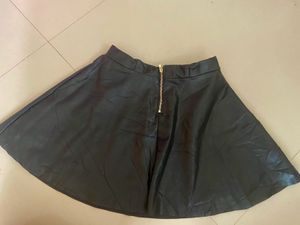 H&amp;M New Black Leather Skirt