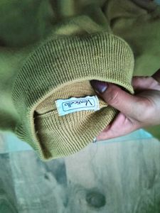 Sweatshirt,   Free Size Can Fit Anyone,