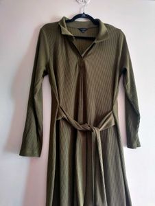 Ribbed Midi Dress