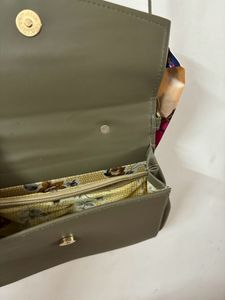 gorgeous sling bag for occasions