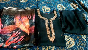 Beautiful bottle green kurta set