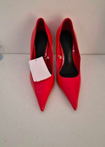 Combo H&amp;M Love Heels And Black