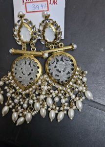 Fasion Earrings And Claw Clips