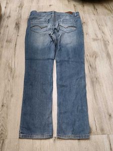 Ma2346 Twills jeans waist 36 inches