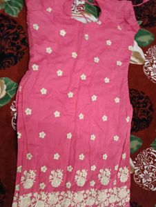 Embroidered Pink Kurta