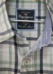 Men&#39;s Casual Shirt