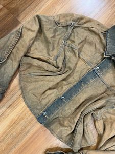 Distress Y2K Denim Jacket 😭