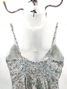 Floral Sleeveless Crop Top