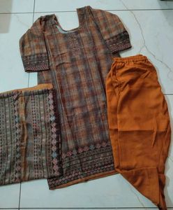 Brown Plaid Kurta Set ( winter suit)
