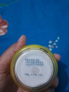 Garnier Bright Complete VitaminC Serum Cream
