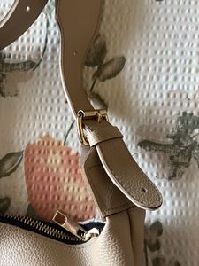 Elegant Shoulder Bag