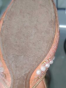 Embellished Peach Juttis