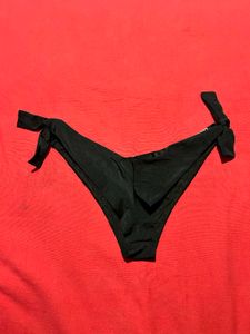 Black Side Tie Bikini Thong | Calzedonia | Size M