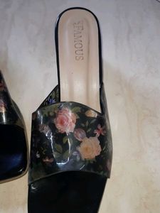 Stylish Black Color Sandal