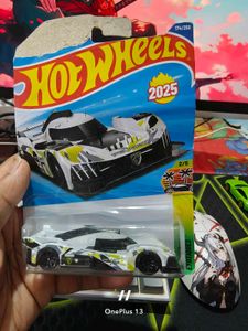 Hot Wheels 2-Car Set